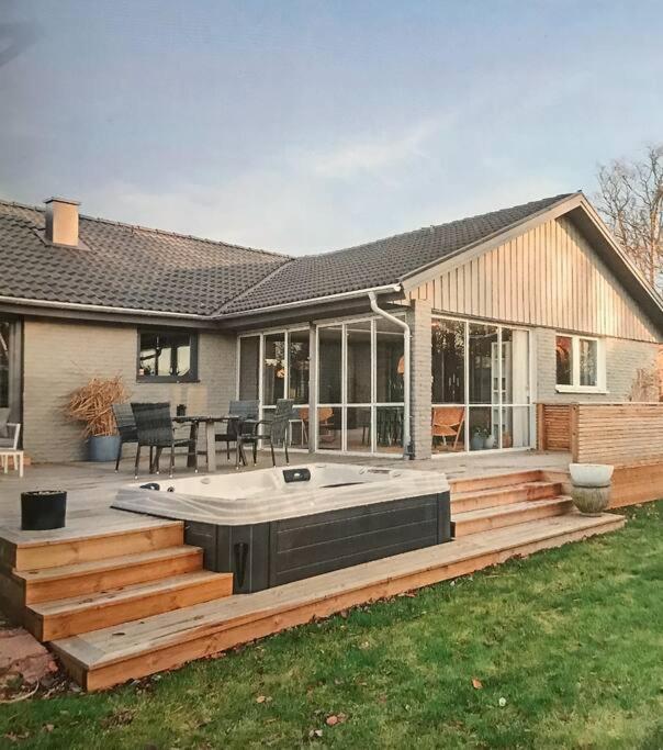 Villa Wunderbares Feriendomizil mit Whirlpool Sölvesborg Exterior foto